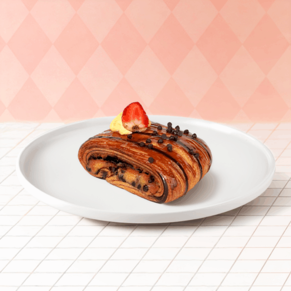 Bánh ngọt cuộn sôcôla và kem tươi/Chocochip Custard
