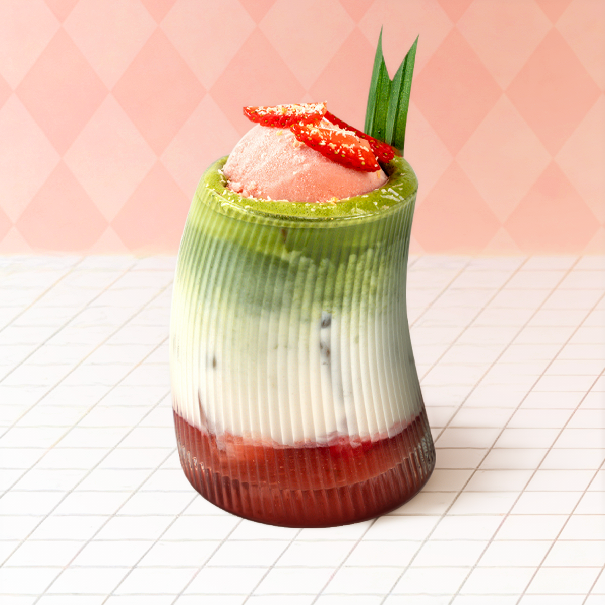 Cream Strawberry Matcha Latte/Kem Dâu Matcha Latte